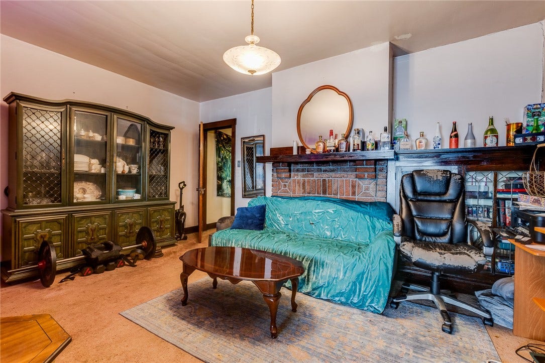 2836 W Liberty Ave, Pittsburgh, PA 15216 2836 W Liberty Ave, Pittsburgh, PA 15216