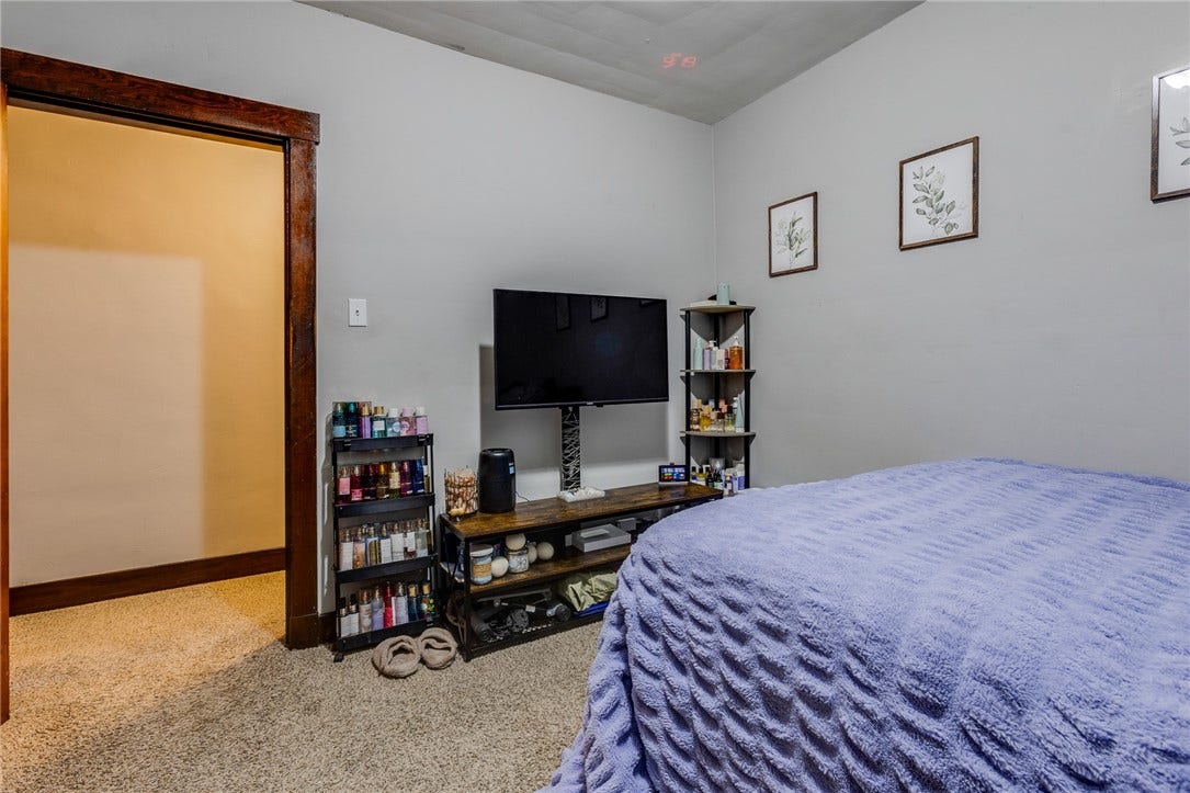 2836 W Liberty Ave, Pittsburgh, PA 15216 2836 W Liberty Ave, Pittsburgh, PA 15216