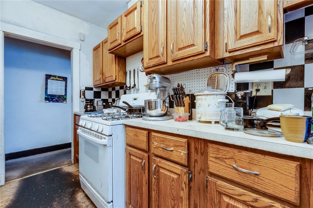 2836 W Liberty Ave, Pittsburgh, PA 15216 2836 W Liberty Ave, Pittsburgh, PA 15216