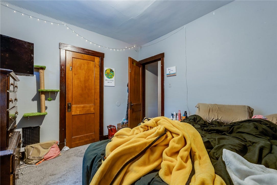 2836 W Liberty Ave, Pittsburgh, PA 15216 2836 W Liberty Ave, Pittsburgh, PA 15216