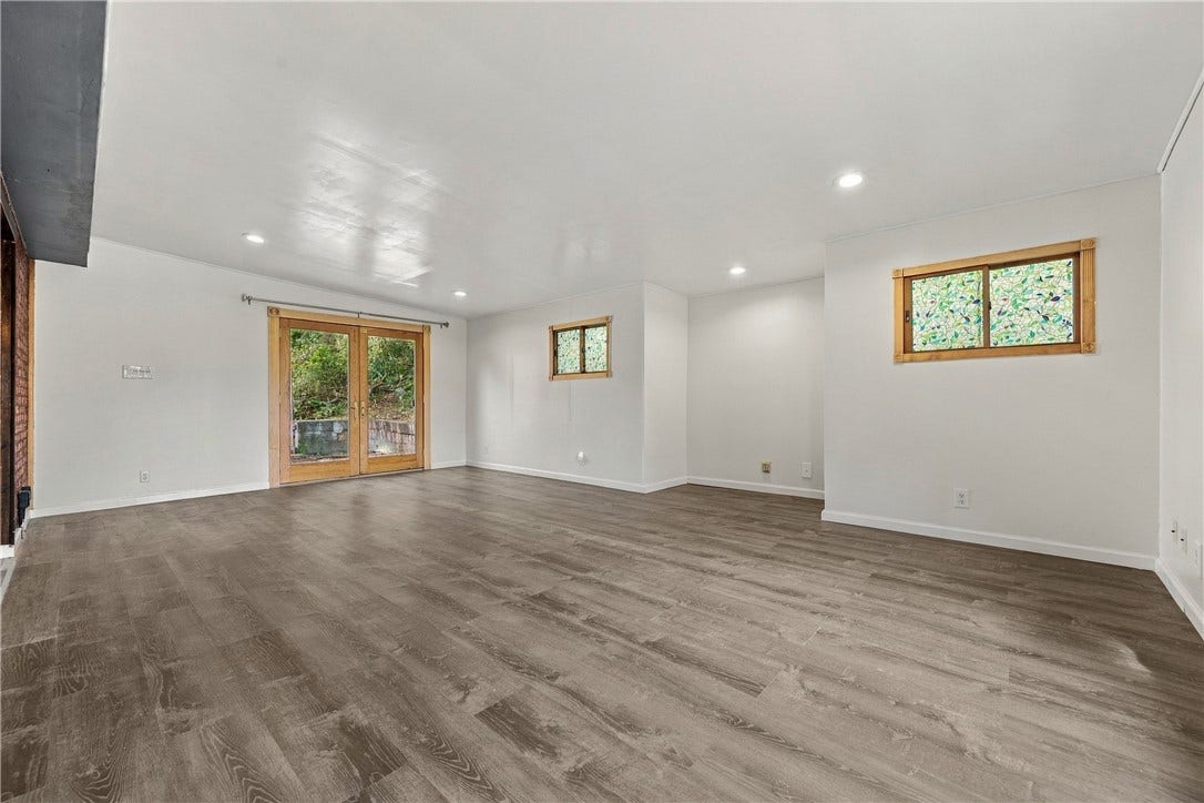 1045 BROUGHTON ROAD, Pittsburgh, PA 15236