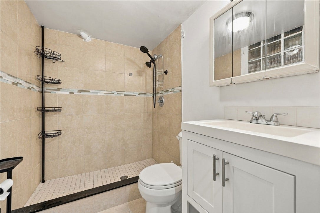 1045 BROUGHTON ROAD, Pittsburgh, PA 15236