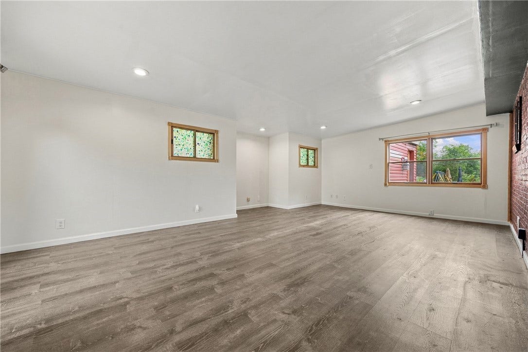 1045 BROUGHTON ROAD, Pittsburgh, PA 15236
