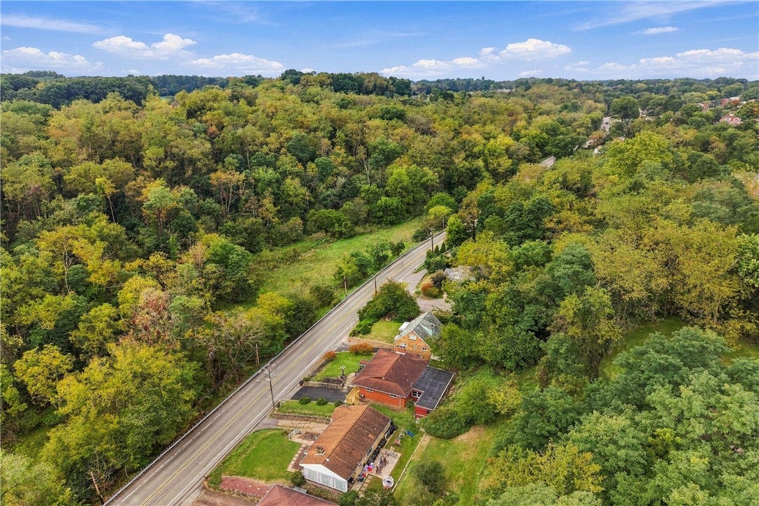 1045 BROUGHTON ROAD, Pittsburgh, PA 15236