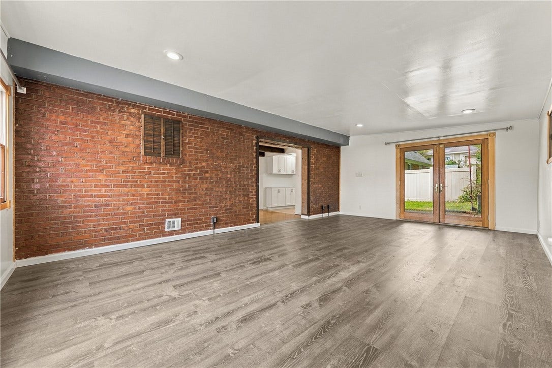 1045 BROUGHTON ROAD, Pittsburgh, PA 15236