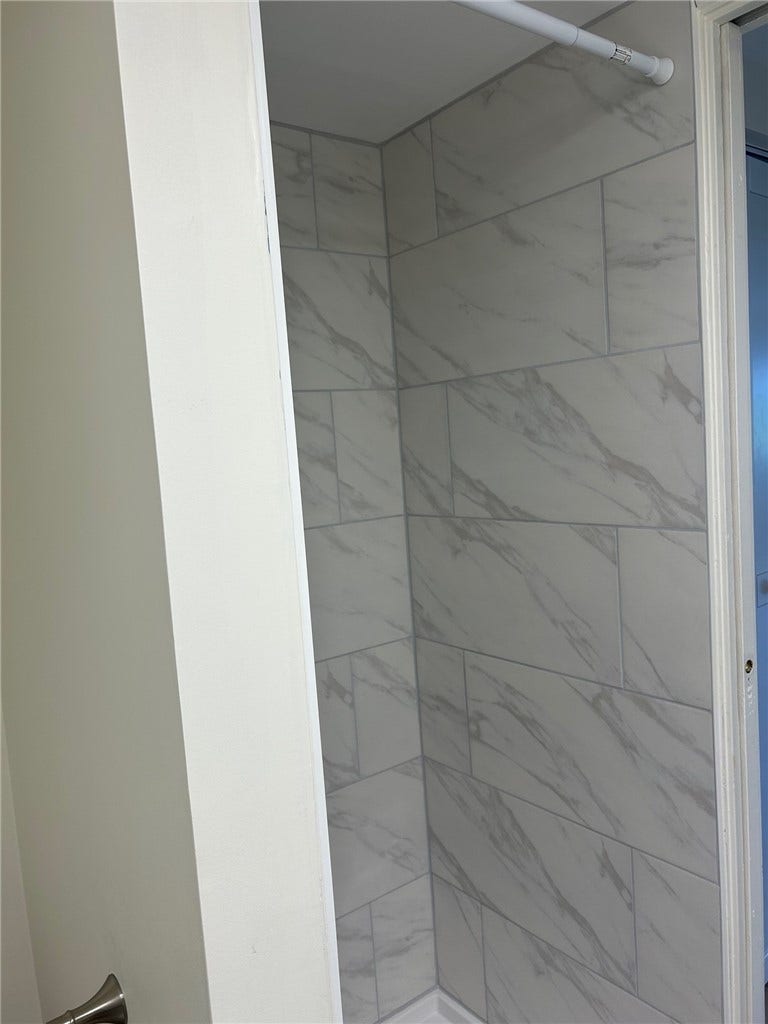 53 Academy Avenue, #503, Pittsburgh, PA 15228 walk in shower