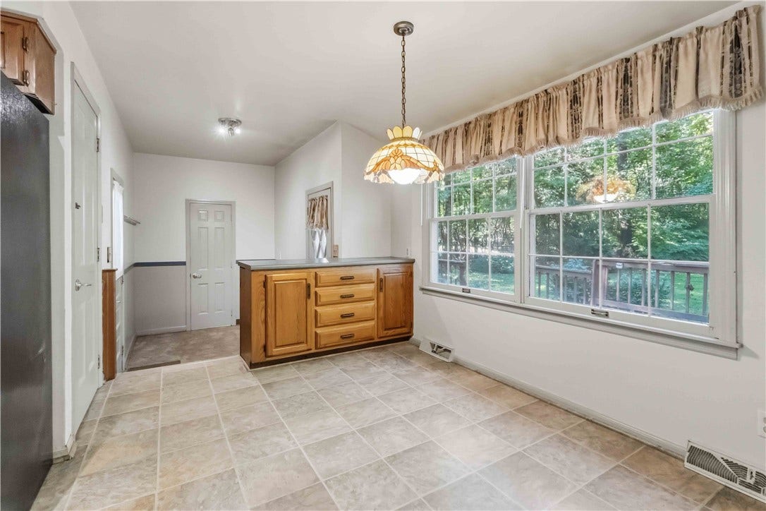 1405 Rolling Acres Road, Latrobe, PA 15650