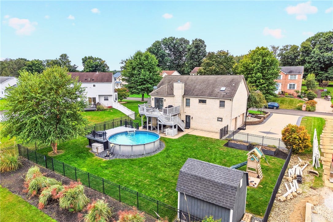 143 Janyce Dr, Greensburg, PA 15601