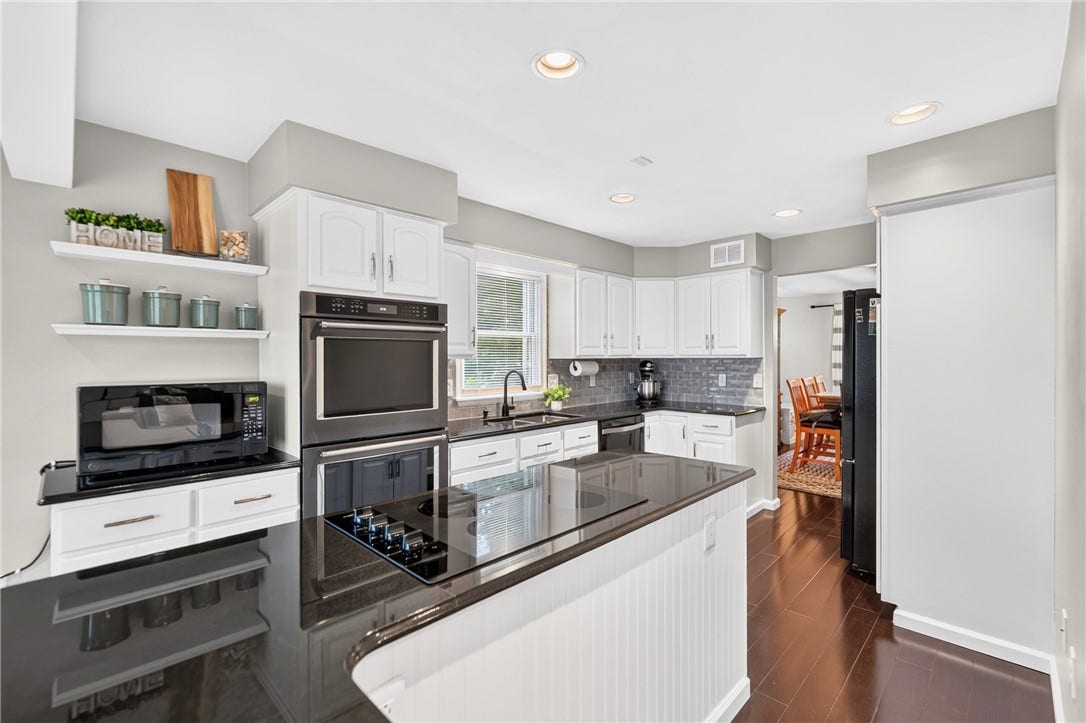 143 Janyce Dr, Greensburg, PA 15601