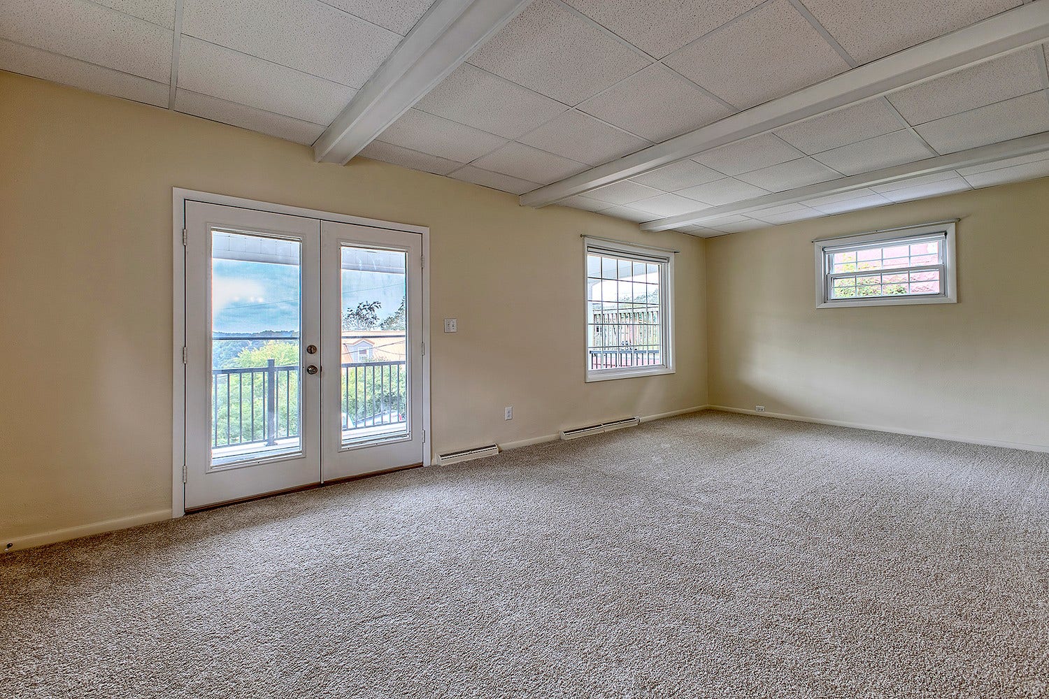 301 Silvis Street, Jeannette, PA 15644