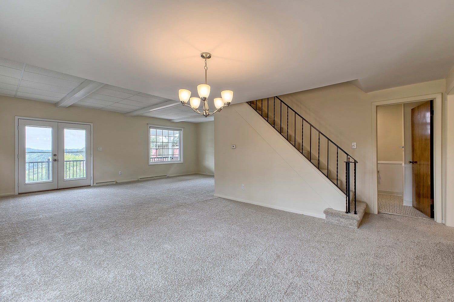 301 Silvis Street, Jeannette, PA 15644