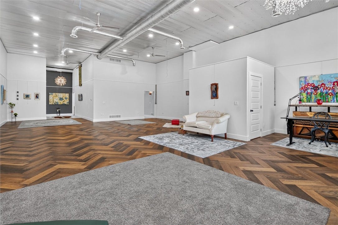420 Market St, Freeport, PA 16229