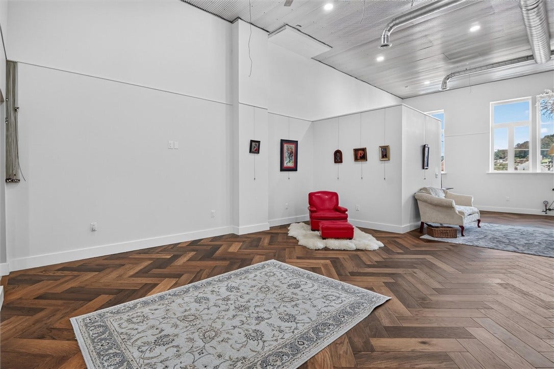 420 Market St, Freeport, PA 16229
