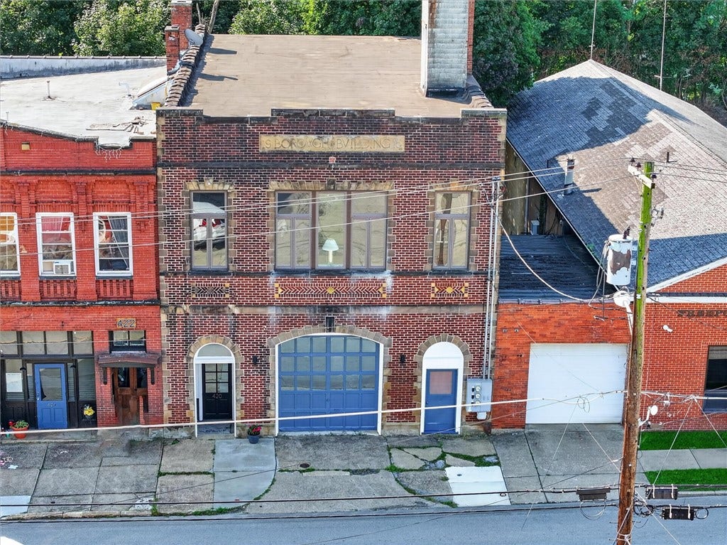 420 Market St, Freeport, PA 16229