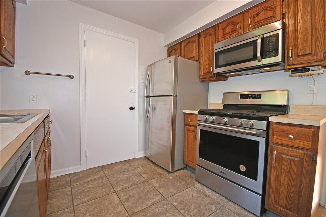 4726 Rolling Hills Rd, Pittsburgh, PA 15236 4726 Rolling Hills Rd, Pittsburgh, PA 15236