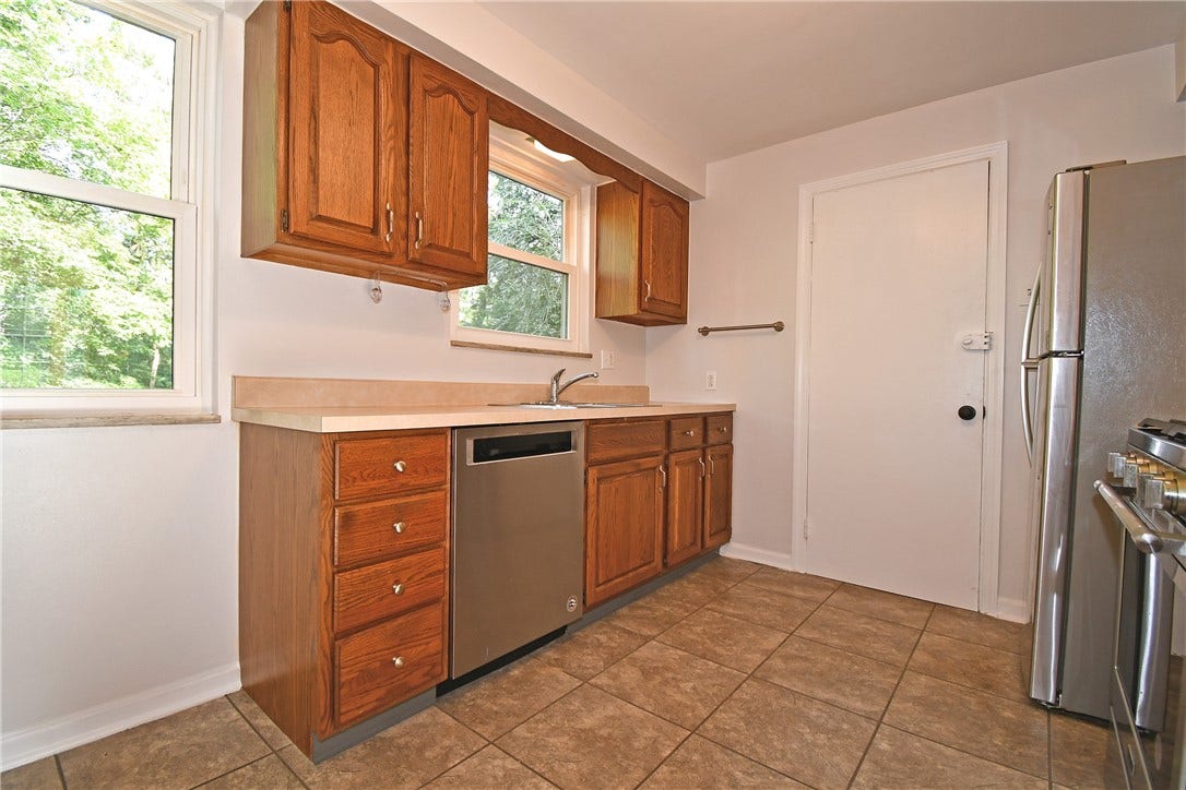 4726 Rolling Hills Rd, Pittsburgh, PA 15236 4726 Rolling Hills Rd, Pittsburgh, PA 15236