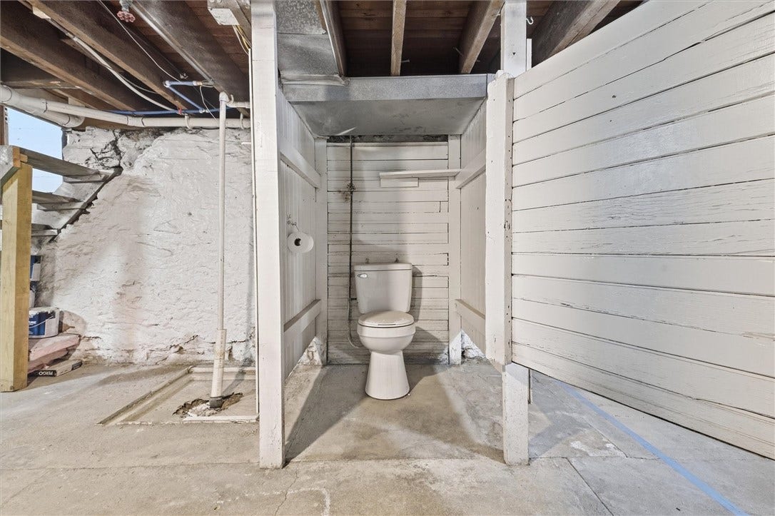 2410 Leticoe St, Pittsburgh, PA 15203 2410 Leticoe St, Pittsburgh, PA 15203