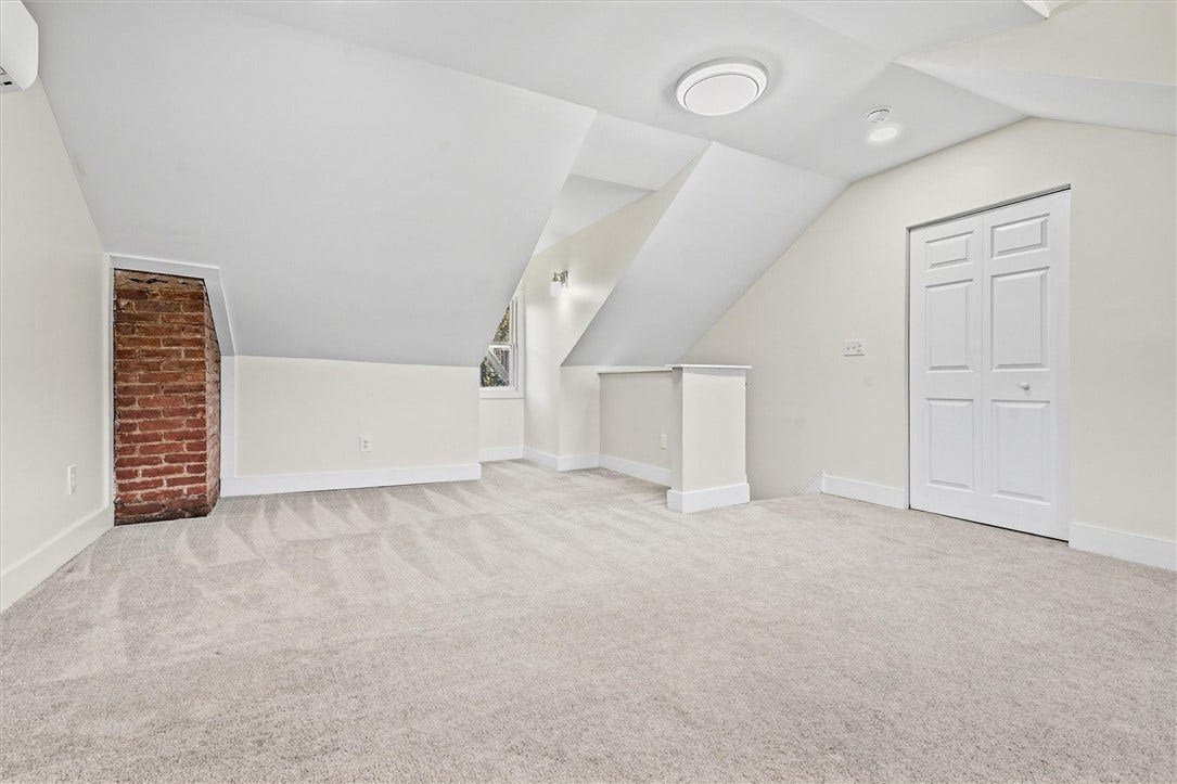 2410 Leticoe St, Pittsburgh, PA 15203 2410 Leticoe St, Pittsburgh, PA 15203