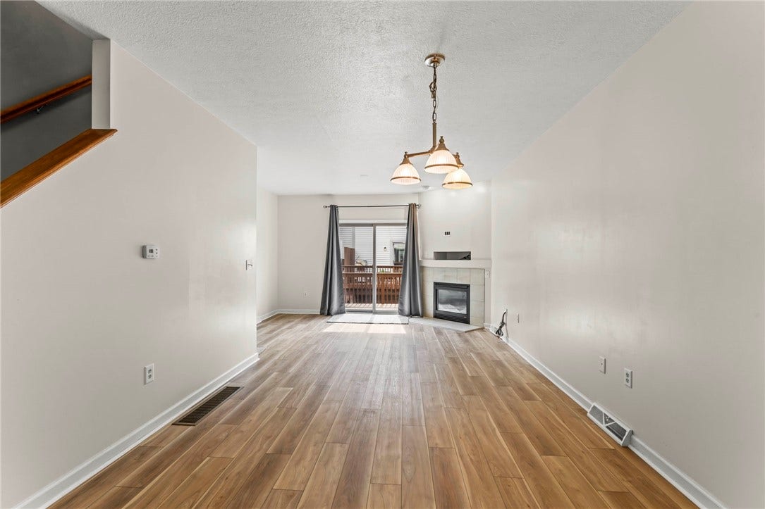1728 Merriman Court, Pittsburgh, PA 15203 Dining Room 1728 Merriman Crt
