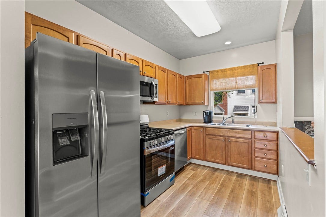 1728 Merriman Court, Pittsburgh, PA 15203 Kitchen 1728 Merriman Crt