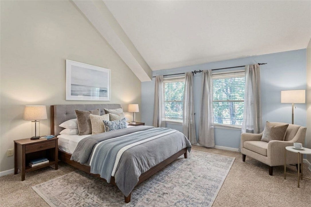 1728 Merriman Court, Pittsburgh, PA 15203 Staged Primary Bedroom 1728 Merriman Crt