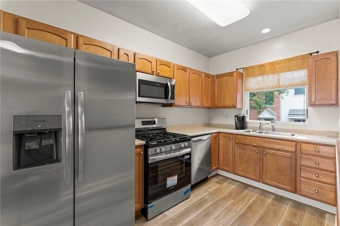 1728 Merriman Court, Pittsburgh, PA 15203 Kitchen 1728 Merriman Crt
