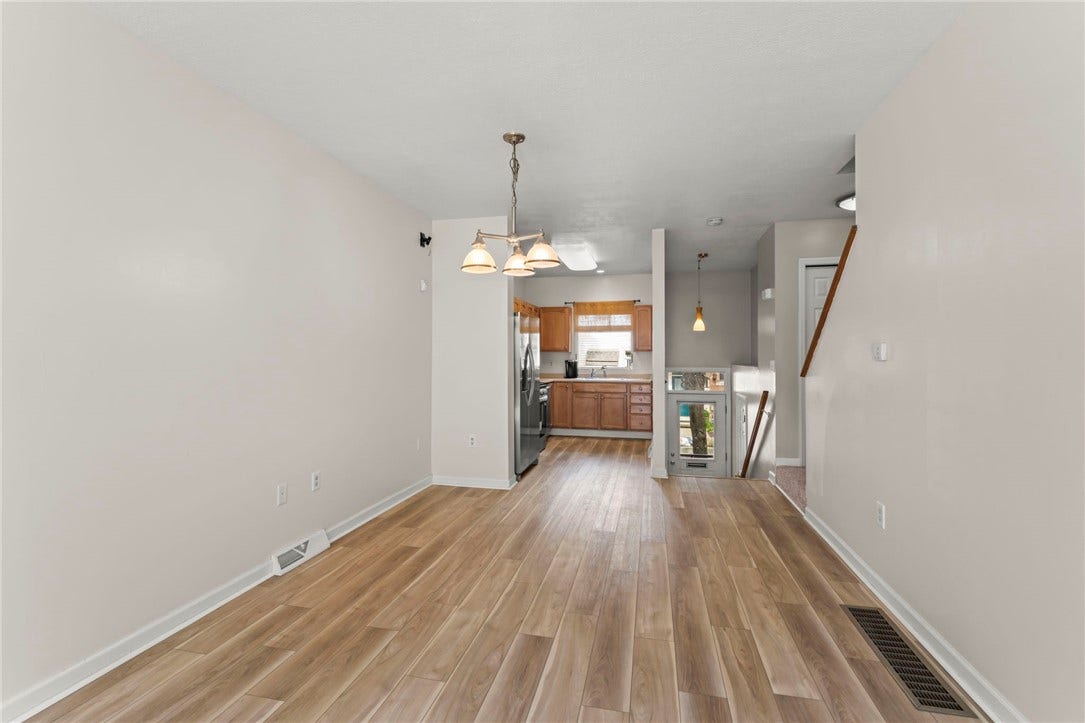 1728 Merriman Court, Pittsburgh, PA 15203 Dining Room 1728 Merriman Crt