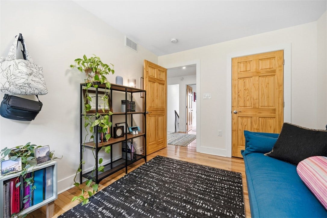 3721 Melwood Ave, Pittsburgh, PA 15213 3721 Melwood Ave, Pittsburgh, PA 15213
