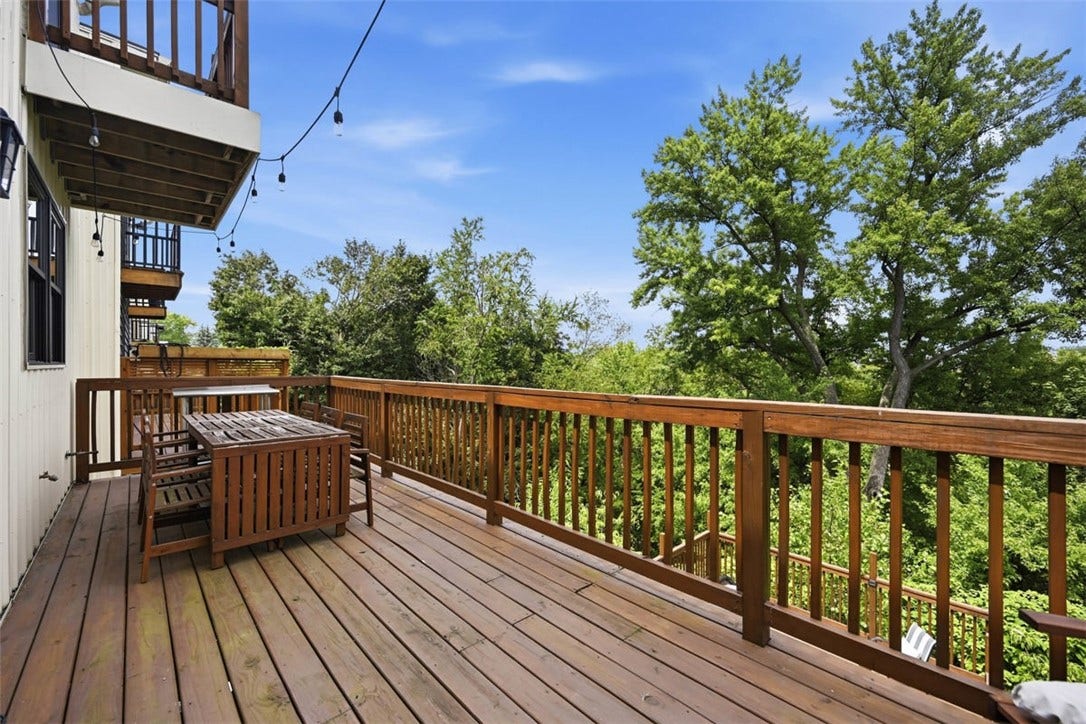 3721 Melwood Ave, Pittsburgh, PA 15213 3721 Melwood Ave, Pittsburgh, PA 15213