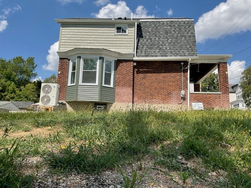 844 Gearing Ave, Pittsburgh, PA 15210 844 Gearing Ave, Pittsburgh, PA 15210