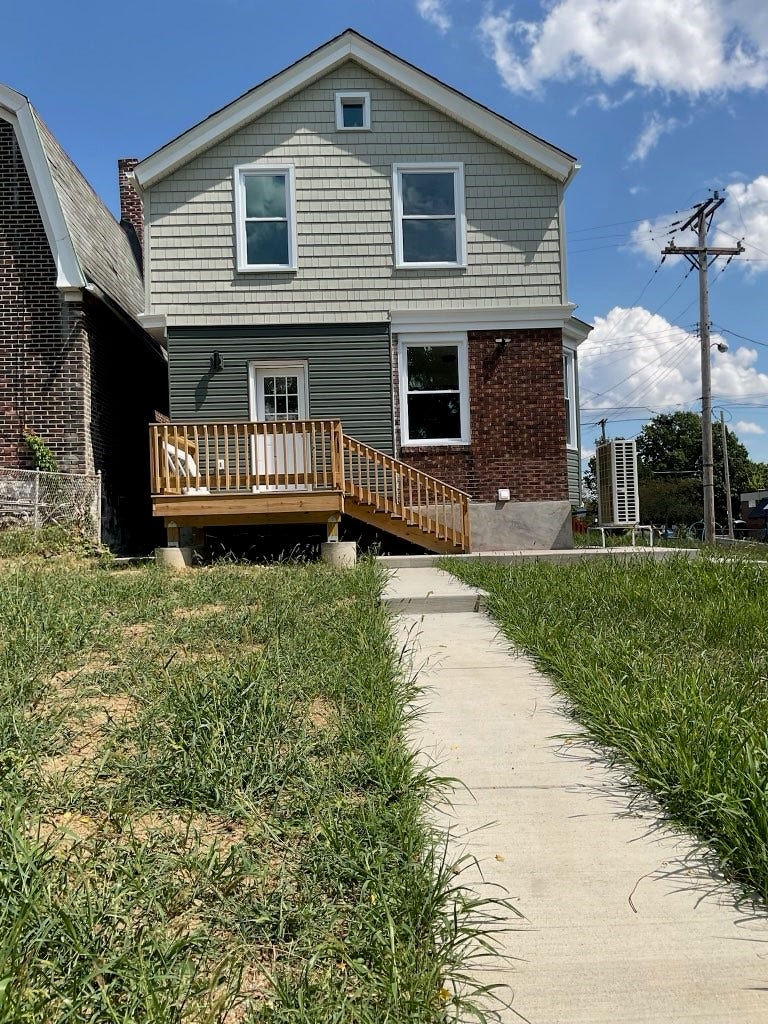 844 Gearing Ave, Pittsburgh, PA 15210 844 Gearing Ave, Pittsburgh, PA 15210