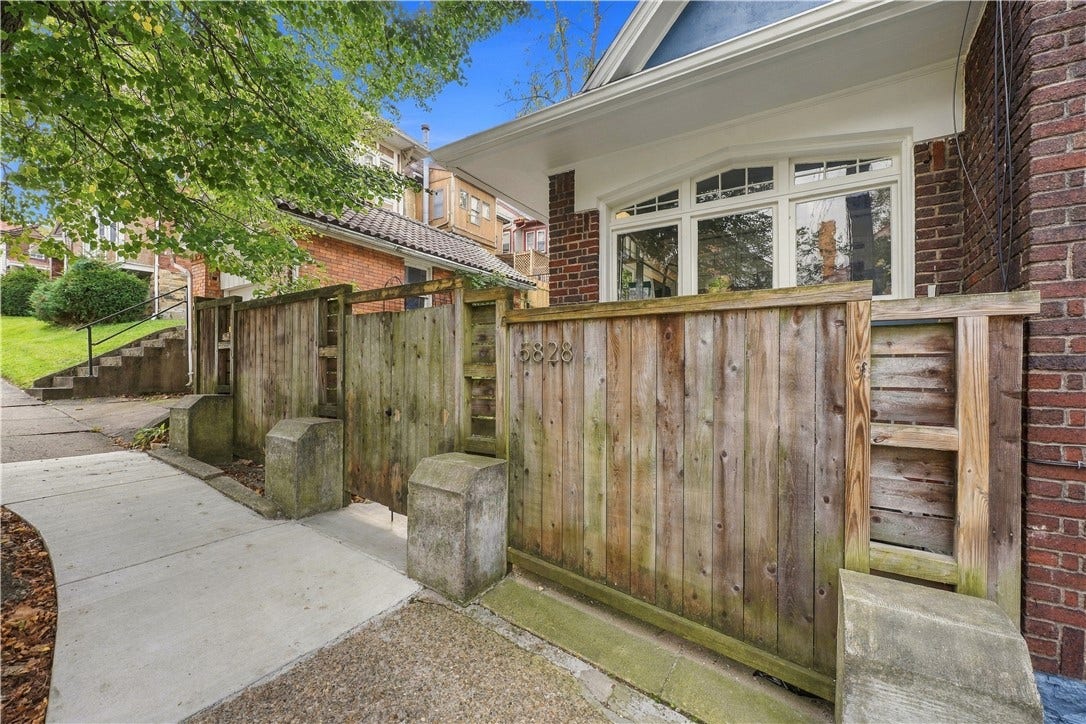 5828 Nicholson St, Pittsburgh, PA 15217 5828 Nicholson St, Pittsburgh, PA 15217