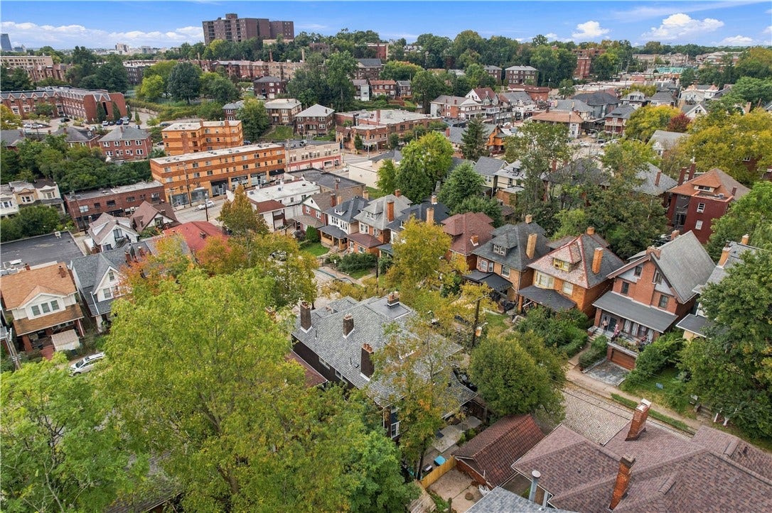 5828 Nicholson St, Pittsburgh, PA 15217 Walking distance to Squirrel Hill business district and shops.