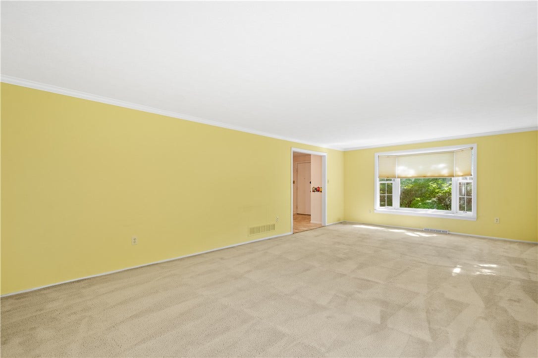 1693 Hathaway, Pittsburgh, PA 15241