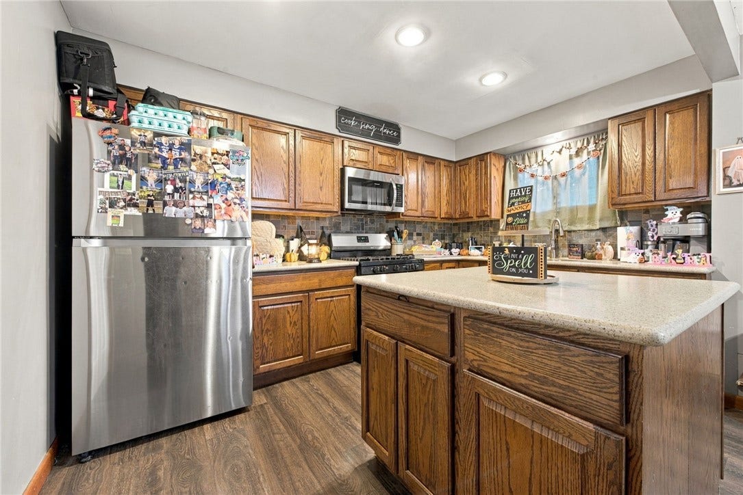 462 BARNEYS RUN ROAD, Fredericktown, PA 15333