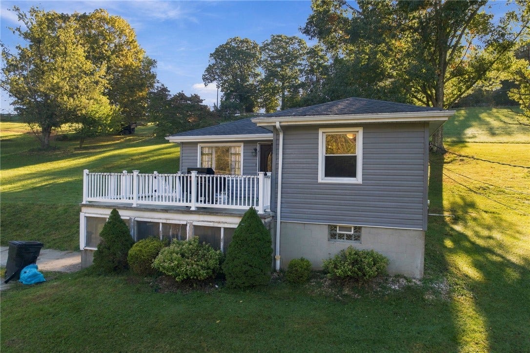 462 BARNEYS RUN ROAD, Fredericktown, PA 15333