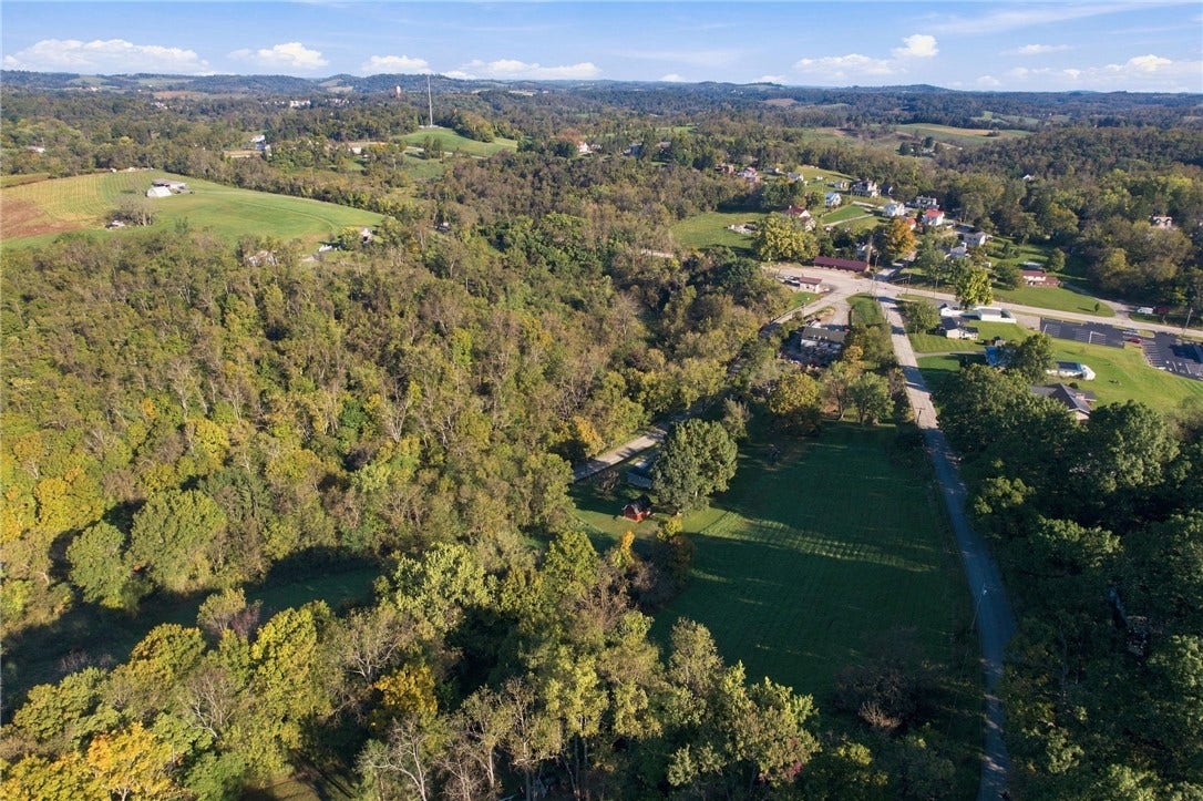 462 BARNEYS RUN ROAD, Fredericktown, PA 15333