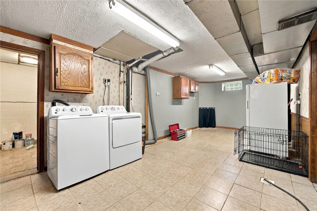 462 BARNEYS RUN ROAD, Fredericktown, PA 15333