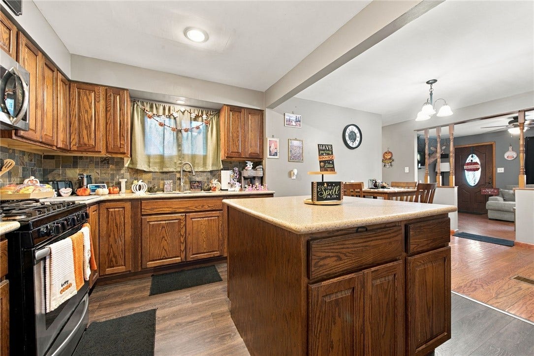 462 BARNEYS RUN ROAD, Fredericktown, PA 15333