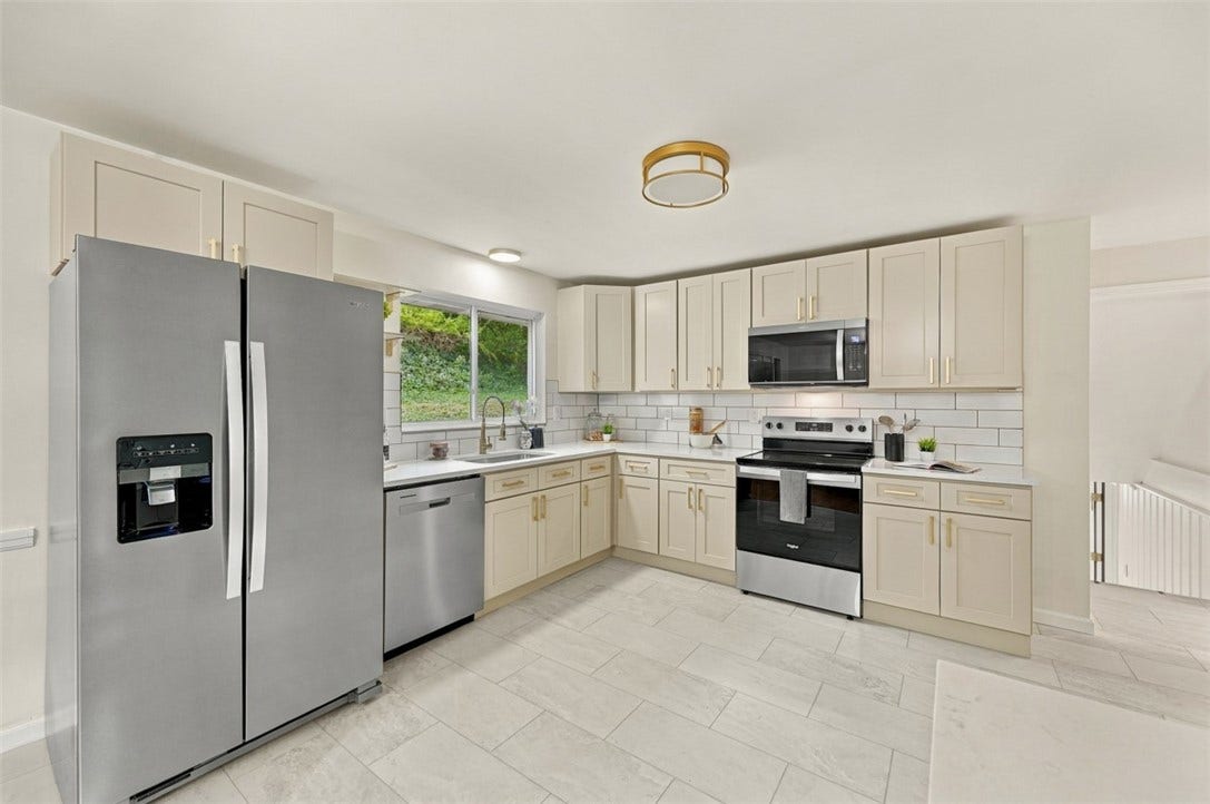 119 Saxony Dr, Pittsburgh, PA 15241 119 Saxony Dr, Pittsburgh, PA 15241
