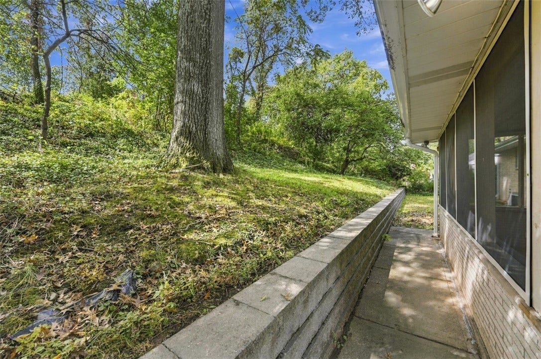119 Saxony Dr, Pittsburgh, PA 15241 119 Saxony Dr, Pittsburgh, PA 15241