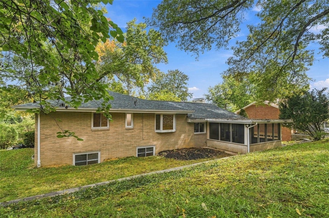 119 Saxony Dr, Pittsburgh, PA 15241 119 Saxony Dr, Pittsburgh, PA 15241