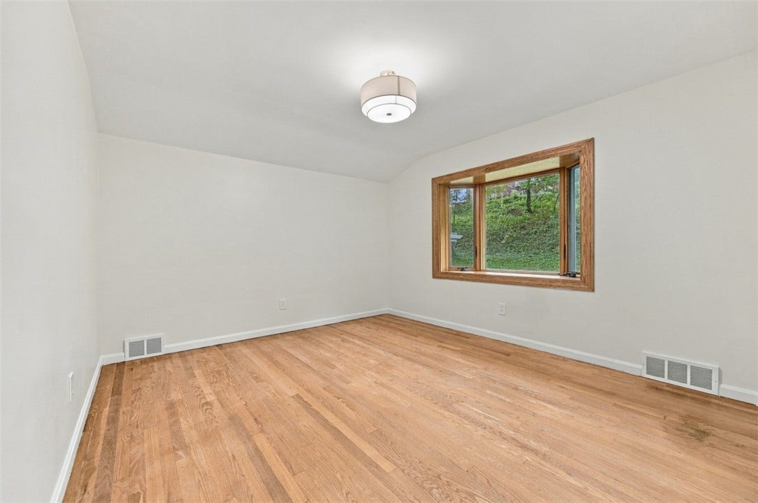 119 Saxony Dr, Pittsburgh, PA 15241 119 Saxony Dr, Pittsburgh, PA 15241