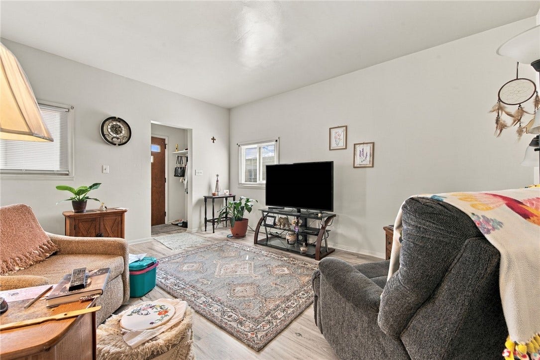 443 HENRY STREET, Belle Vernon, PA 15012 443 HENRY STREET, Belle Vernon, PA 15012