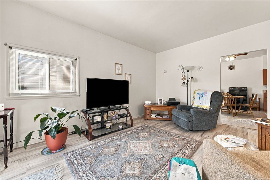 443 HENRY STREET, Belle Vernon, PA 15012 443 HENRY STREET, Belle Vernon, PA 15012