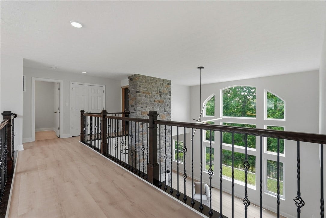116 Parkview Drive, Pittsburgh, PA 15239 116 Parkview Drive, Pittsburgh, PA 15239