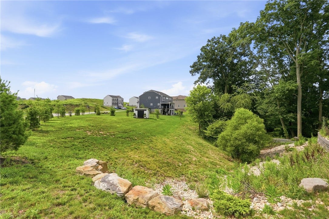 116 Parkview Drive, Pittsburgh, PA 15239 116 Parkview Drive, Pittsburgh, PA 15239