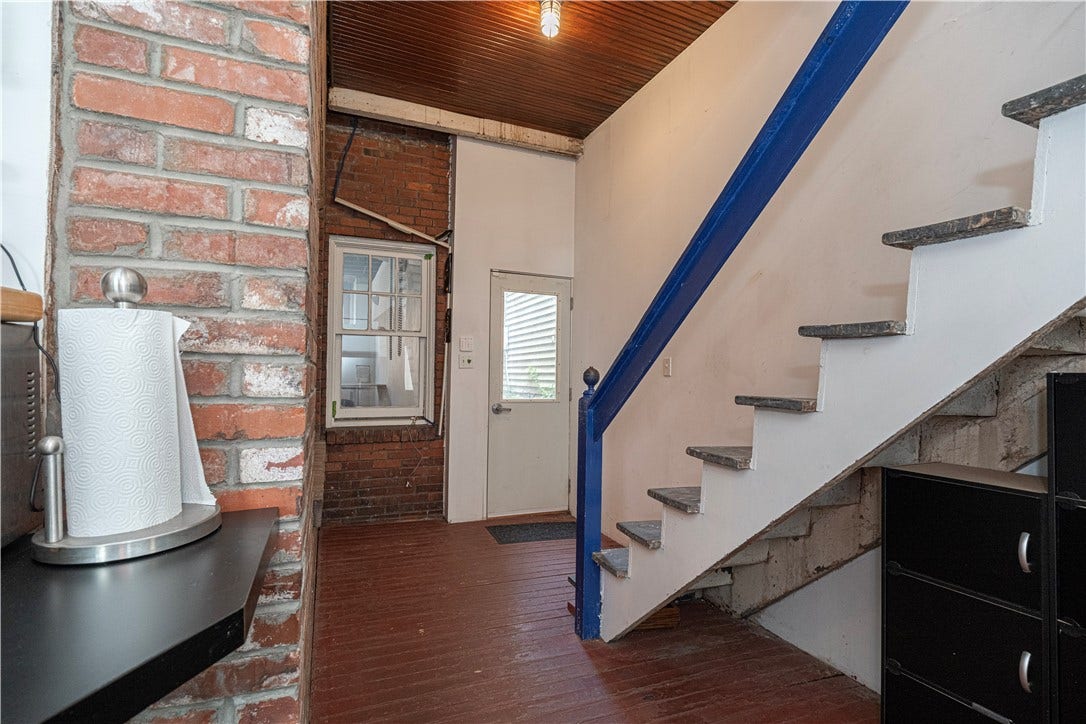 2828 Spring St, Pittsburgh, PA 15210 2828 Spring St, Pittsburgh, PA 15210
