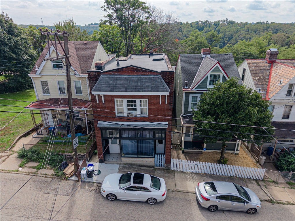 2828 Spring St, Pittsburgh, PA 15210 2828 Spring St, Pittsburgh, PA 15210