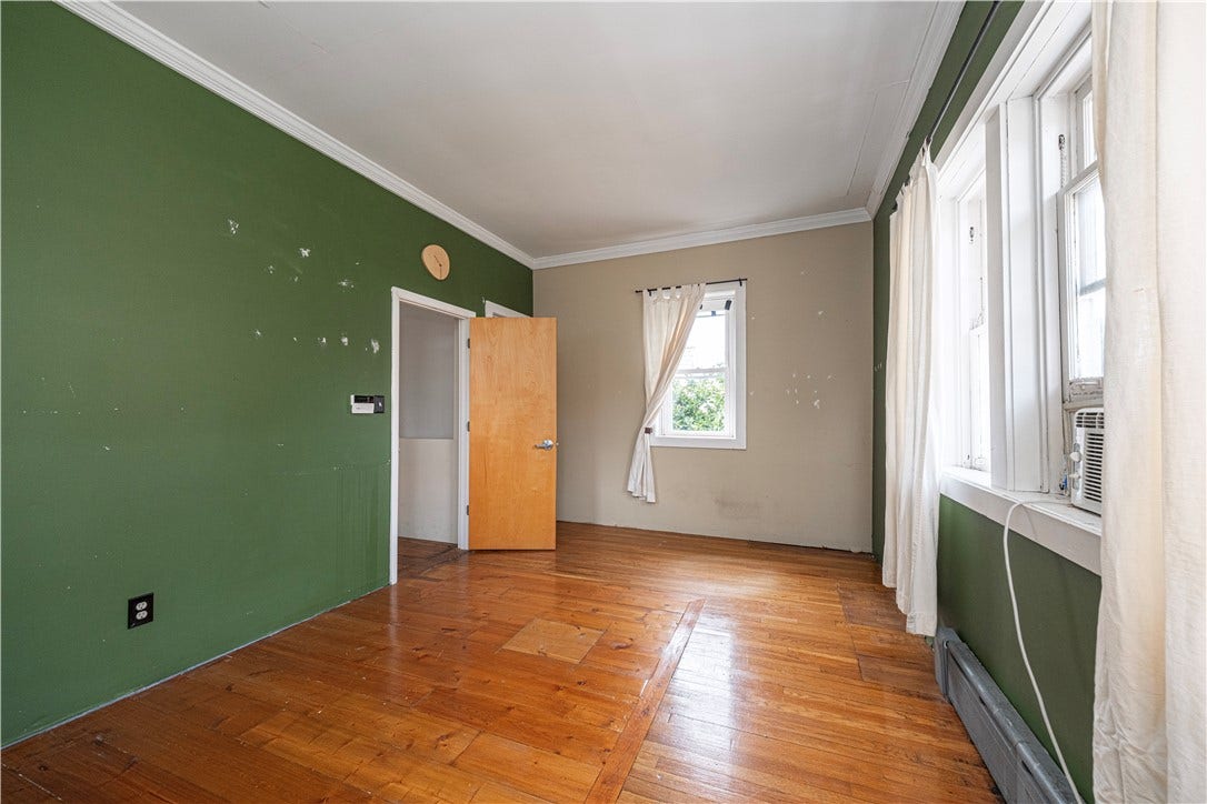 2828 Spring St, Pittsburgh, PA 15210 2828 Spring St, Pittsburgh, PA 15210